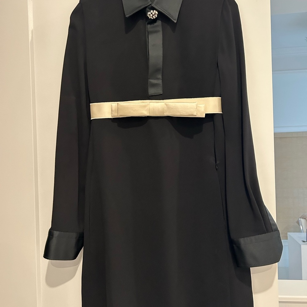 Chic Black and Cream Long Sleeve Dress